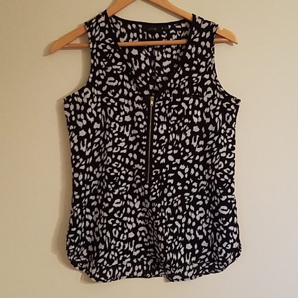 Black and white blouse